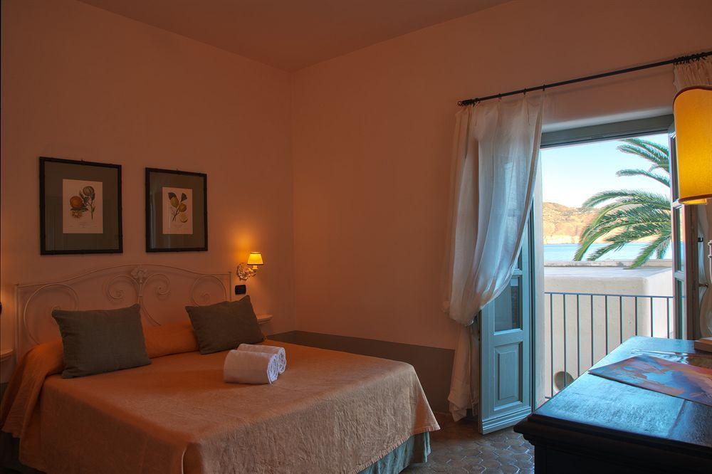 La Salina Hotel Borgo Di Mare Lingua Exterior photo